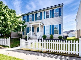 3524 Park Overlook Dr, Dayton, OH 45431
