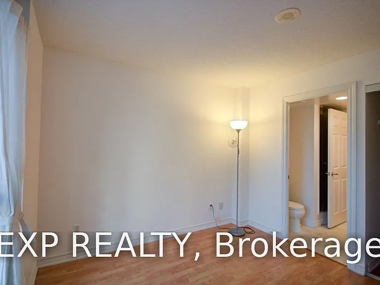 761 Bay St #809 — Photo 4