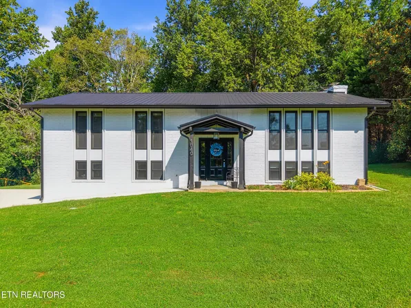 1040 Chris Dale Dr, Seymour, TN 37865