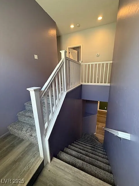 3 bed, 2.5 bath, 2011 sqft, $2,200 — Photo 4