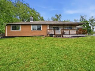 265 Mountain View Rd, Gibsonia, PA 15044