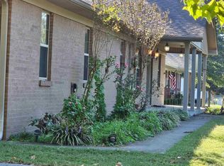 201 W College St, Beebe, AR 72012