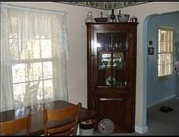 4th image of 1209 S Court St