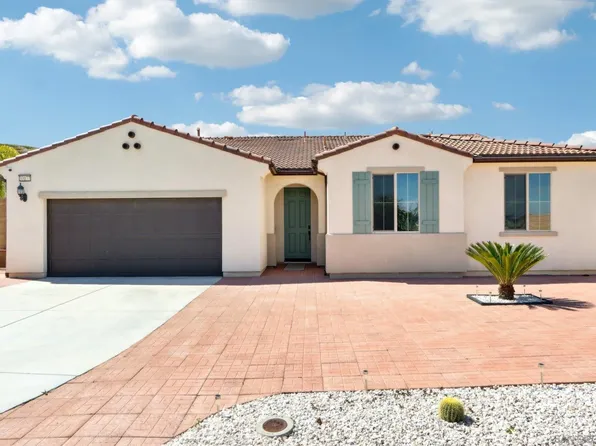 33177 Lirac Ln, Winchester, CA 92596