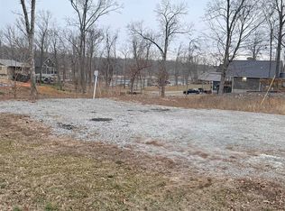 14 Lakeshore Rd, Gilbertsville, KY 42044