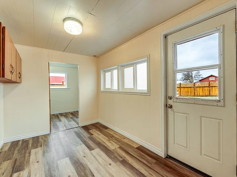 11825 Woods Lake Rd — Photo 15