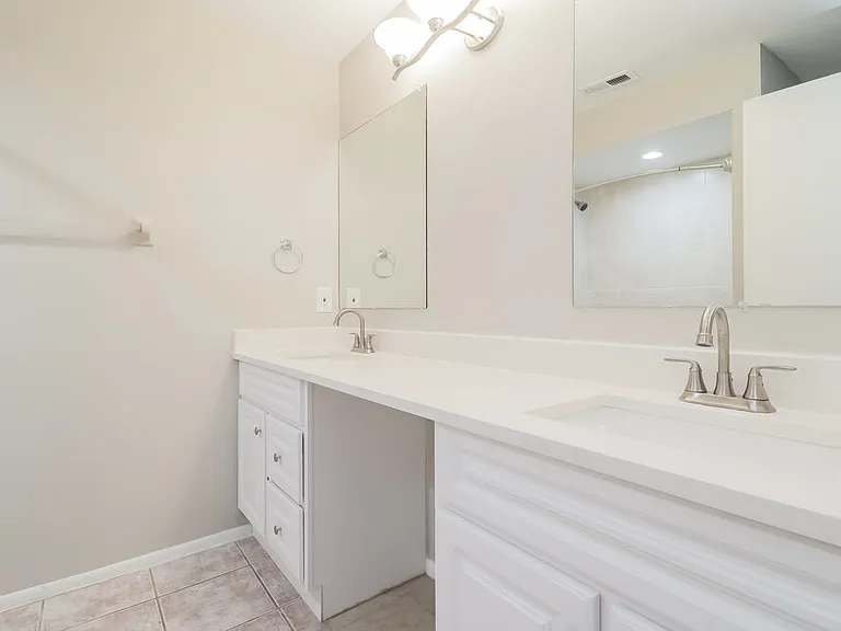 1005 Brielle Ave — Photo 12