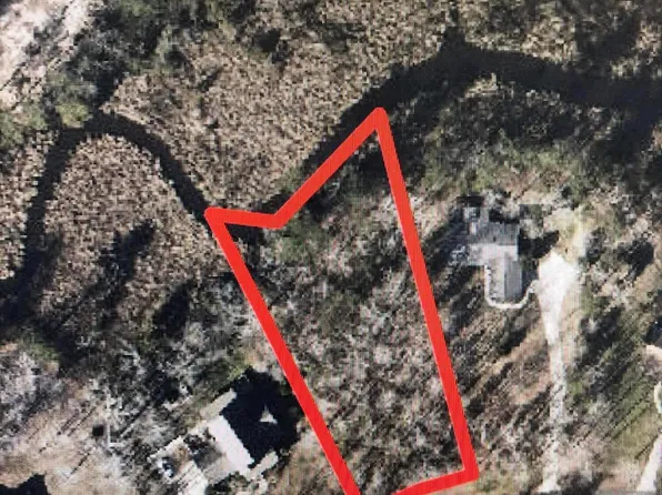 225 Winding Creek Drive, Oriental, NC 28571