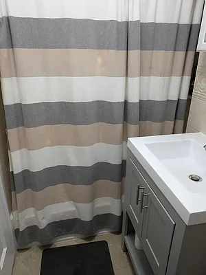 Rented by Five Town Global Realty | media 35