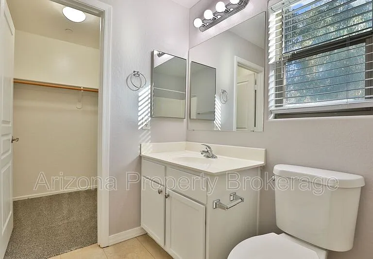 3879 E Santa Fe Ln — Photo 26