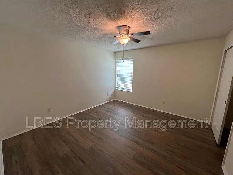 1605 Slash Pine Pl — Photo 20