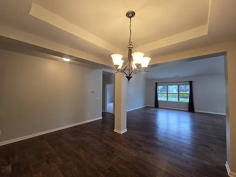 1301 Chimney Ridge Dr — Photo 20