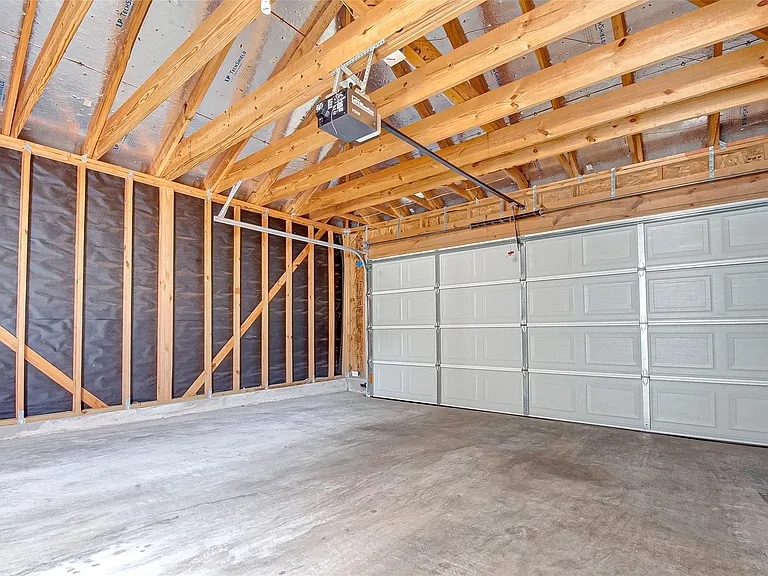 1735 Nichole Woods Dr — Photo 19