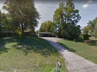 27393 W May St, Wauconda, IL 60084