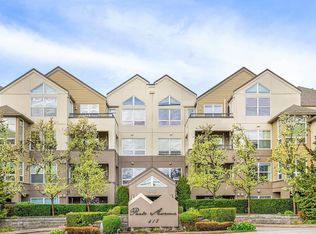 615 6th St APT 201, Kirkland, WA 98033