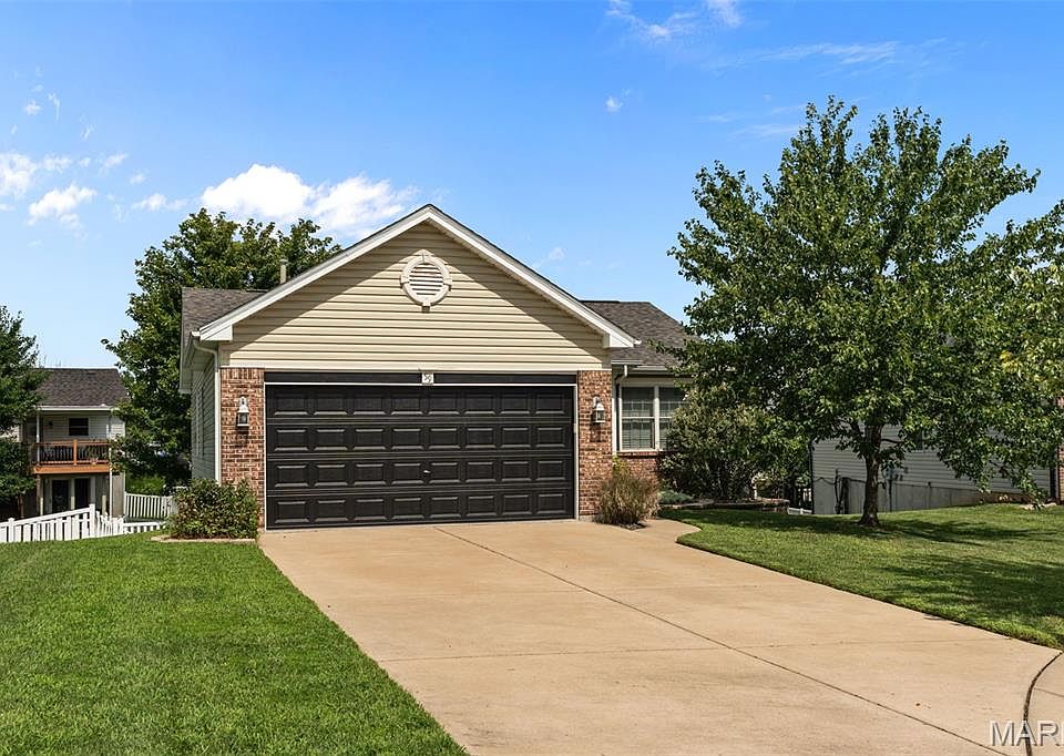 1st image of 59 E Homefield Point Ct