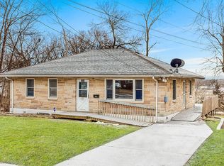 1204 Walnut St, West Des Moines, IA 50265