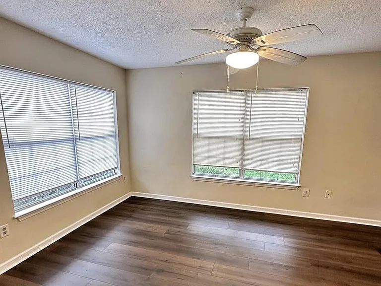 15615 Easthaven Ct #908 — Photo 3
