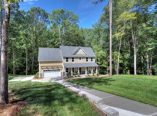 3952 Fox Run Rd, Matthews, NC 28104