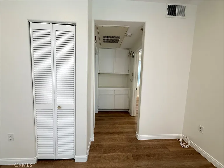 300 E Providencia Ave #111 — Photo 13