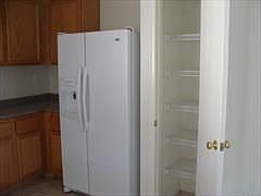 5th image of 4151 Beech Family St
