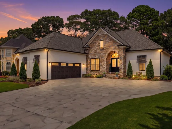 244 Chancellors Park Ct, Simpsonville, SC 29681