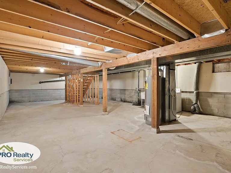 23345 Yucca St NW — Photo 17