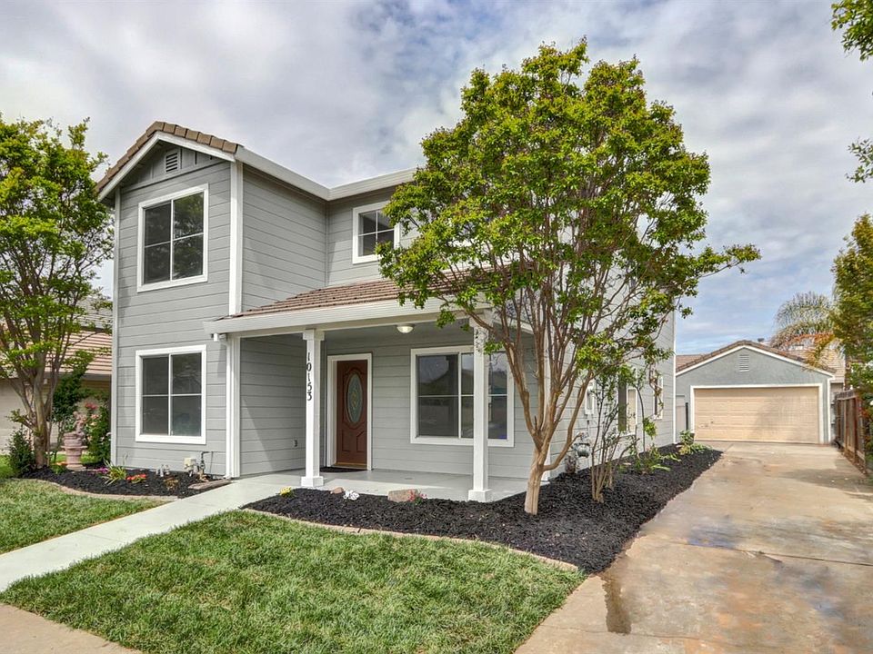 2nd image of 10153 Sheffield Oak Way