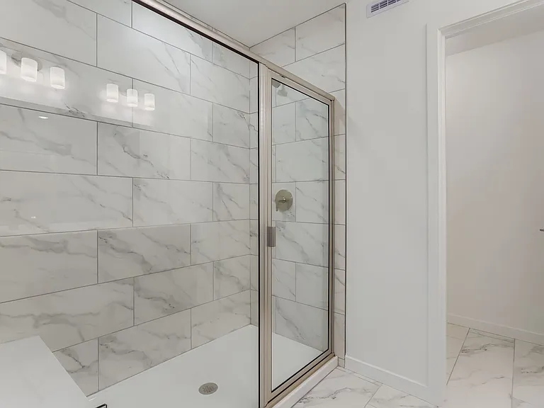 2744 Bear Springs Cir — Photo 10