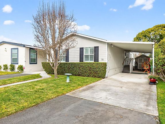 4th image of 75 Candlewood Drive