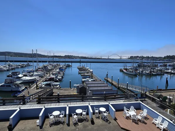 890 SE Bay Blvd #316, Newport, OR 97365