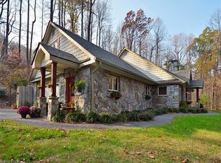 300 Doublecreek Ln, Flat Rock, NC 28731