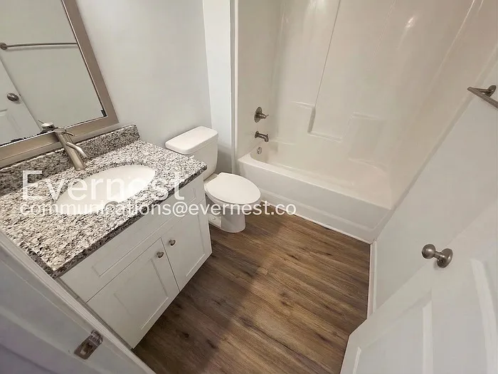 225 Tanner St — Photo 13