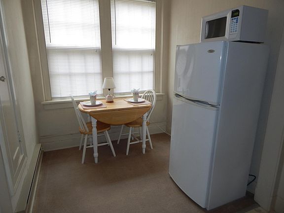 4th image of 1338 21st Ave APT 1