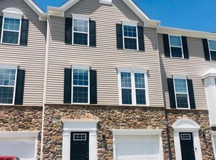 68 Benford Ln, Edgewater Park, NJ 08010