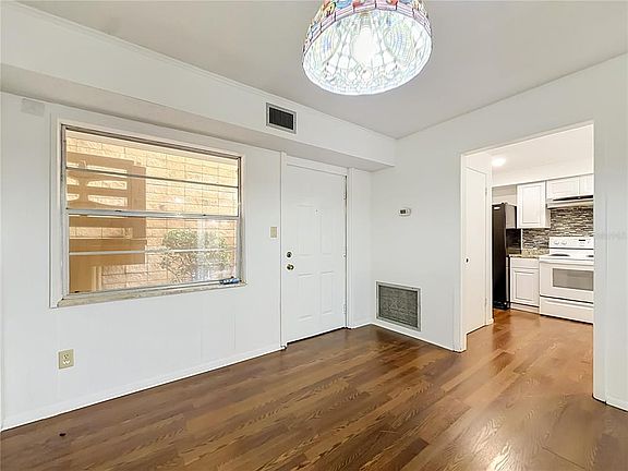 4th image of 2837 NE 3RD STREET #103