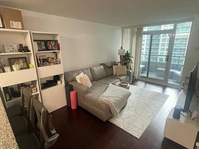 51 Lower Simcoe St #628 — Photo 9
