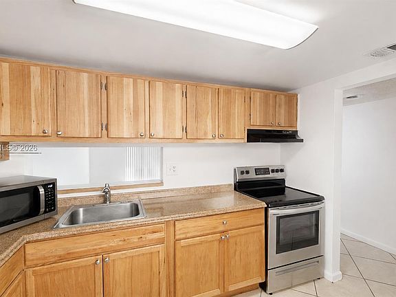 3rd image of 8420 SW 133rd Ave Rd APT 424