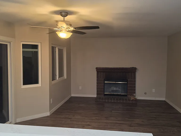 2863 Bragg St — Photo 5