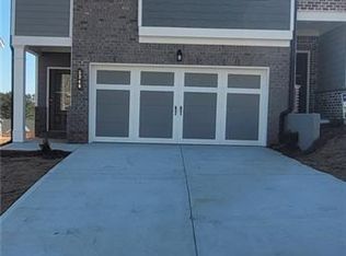 5348 Fox Hill Ln, Oakwood, GA 30566