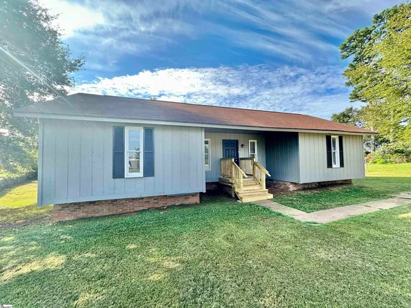 104 Sequoia Ct, Easley, SC 29640