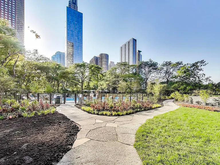 505 N Lake Shore Dr #2412 — Photo 38