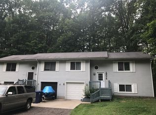 18073 Meyers Dr, Spring Lake, MI 49456