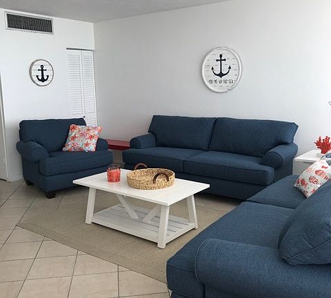 2nd image of 2899 Collins Ave APT 1039