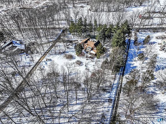 3rd image of 70 Tamarack Road