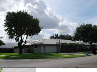 300 El Dorado Pkwy, Plantation, FL 33317