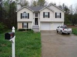 122 Silverwood Dr, Gillsville, GA 30543