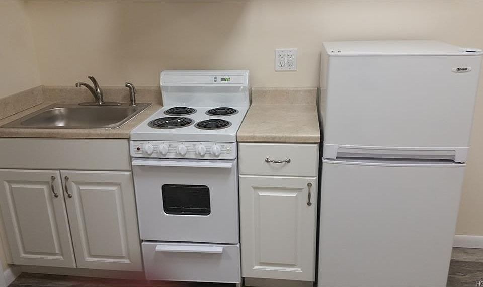 1st image of 37 North St Ste 4