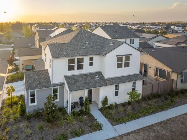 849 Livio Way, Madera, CA 93636