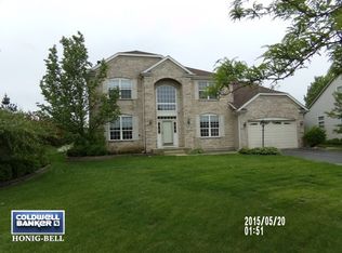 1821 Broadsmore Dr, Algonquin, IL 60102